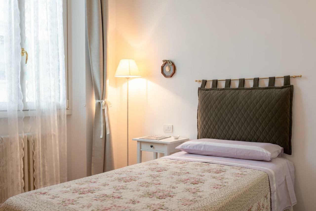 Ferienwohnung Le Rose Di Leonardo - Antica Dimora Florenz Exterior foto